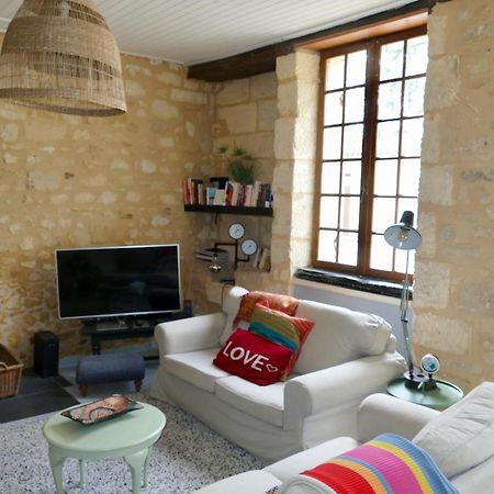 Cozy Town Centre Cottage Beaumont-en-Perigord Bagian luar foto