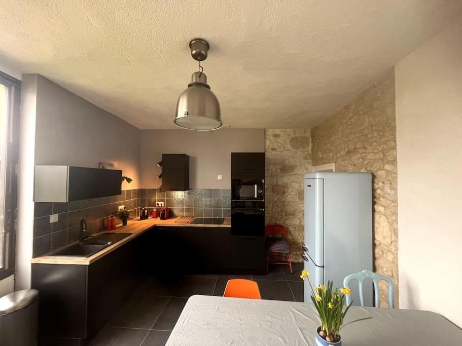 Cozy Town Centre Cottage Beaumont-en-Perigord Bagian luar foto