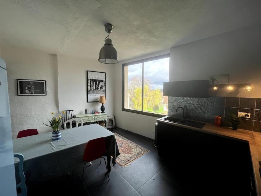 Cozy Town Centre Cottage Beaumont-en-Perigord Bagian luar foto
