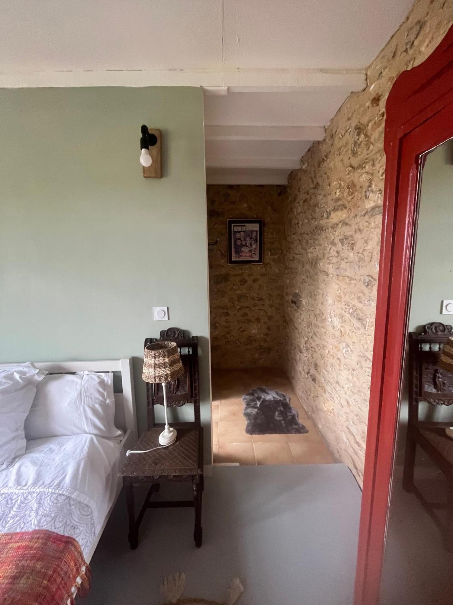 Cozy Town Centre Cottage Beaumont-en-Perigord Bagian luar foto